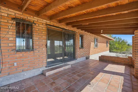 Exterior - 209 E River Rd, Tucson, AZ 85704 photo 3 of 11