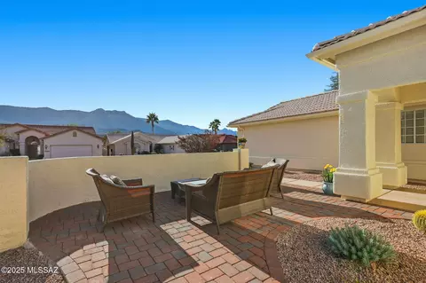 37970 S Birdie Dr, Tucson, AZ 85739