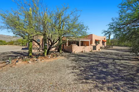 3410 N Soldier Trl, Tucson, AZ 85749