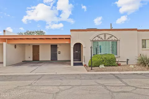 830 S Ciudad Cir, Tucson, AZ 85710