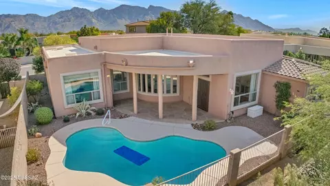 13303 N Regulation Dr, Oro Valley, AZ 85755