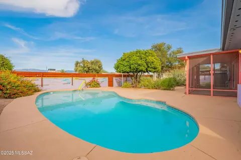 Exterior - 7531 E 39th St, Tucson, AZ 85730 photo 2 of 14