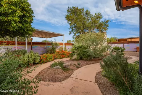 Exterior - 7531 E 39th St, Tucson, AZ 85730 photo 6 of 14