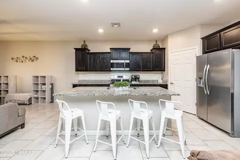 12231 E Becker Dr, Vail, AZ 85641 photo 8