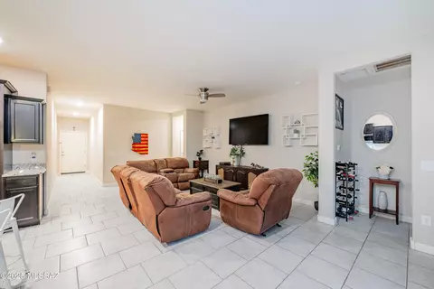 12231 E Becker Dr, Vail, AZ 85641 photo 6