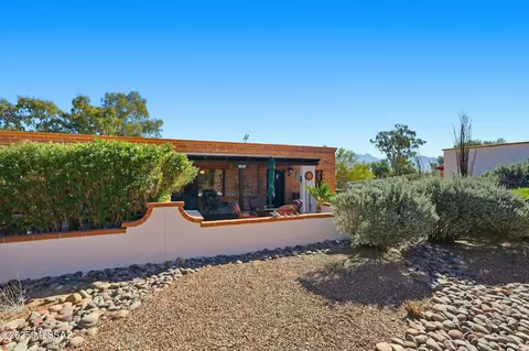361 S Paseo Pena #D, Green Valley, AZ 85614