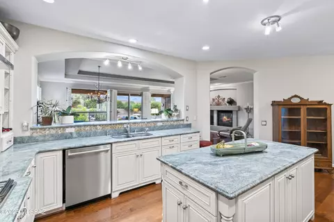 62863 E Harmony Dr, Saddlebrooke, AZ 85739 photo 12