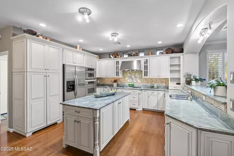 62863 E Harmony Dr, Saddlebrooke, AZ 85739 photo 11