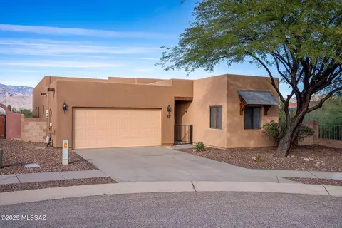 97 S Sycamore Creek Pl, Tucson, AZ 85748