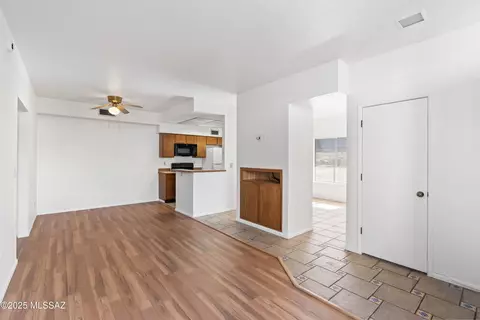 7972 E Colette Cir #223, Tucson, AZ 85710