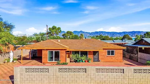 6349 E Julia St, Tucson, AZ 85710