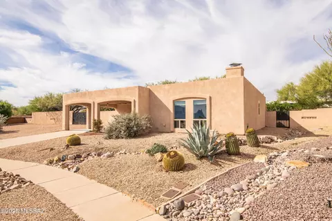 845 N Calle Canela, Green Valley, AZ 85614
