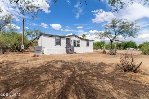6930 W Kay Lynn Dr, Tucson, AZ 85735