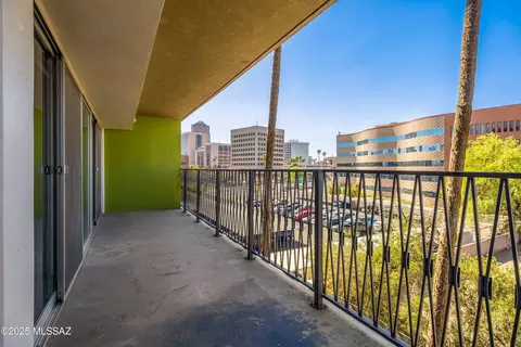 425 W Paseo Redondo #3K, Tucson, AZ 85701