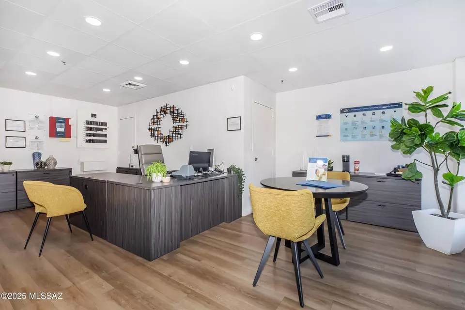 Other - 425 W Paseo Redondo #8G, Tucson, AZ 85701 photo 7 of 17