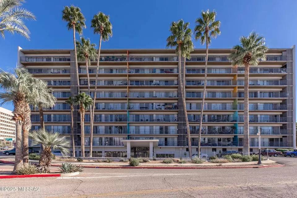 Other - 425 W Paseo Redondo #8G, Tucson, AZ 85701 photo 2 of 17