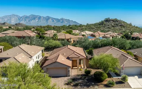 13640 N Gold Cholla Pl, Marana, AZ 85658