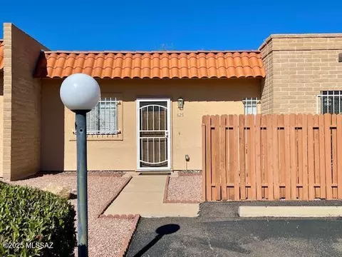 825 S Pantano Pkwy, Tucson, AZ 85710