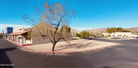 3033 S Kinney Rd, Tucson, AZ 85713