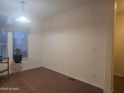 1040 E Miguel Ave, Benson, AZ 85602 photo 6
