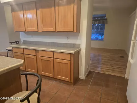 1040 E Miguel Ave, Benson, AZ 85602 photo 5