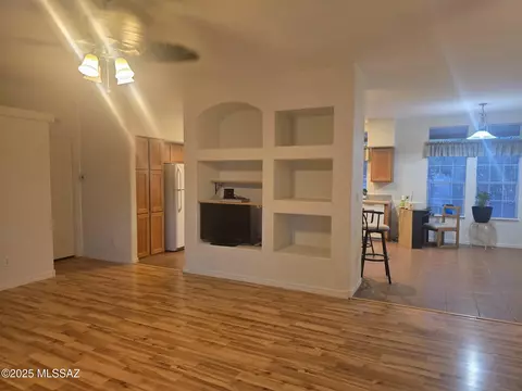 1040 E Miguel Ave, Benson, AZ 85602 photo 3