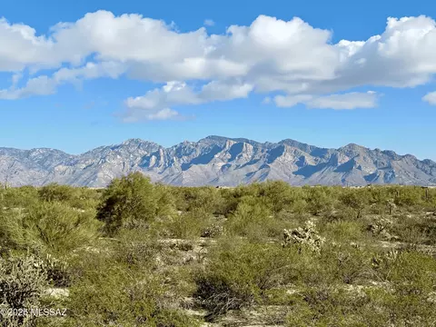 12403 N Klos Dr, Marana, AZ 85742