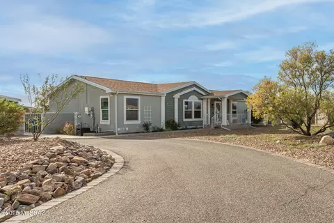 11856 S Dancing Horse Pl, Vail, AZ 85641