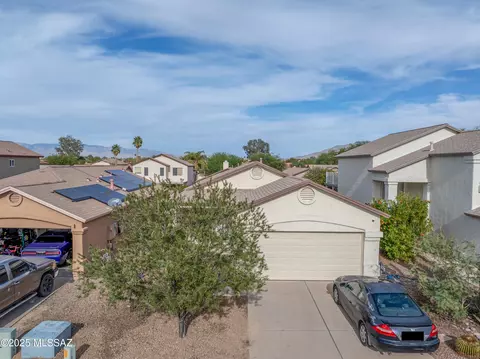 View/Area - 9045 E Ironbark St, Tucson, AZ 85747 photo 3 of 6