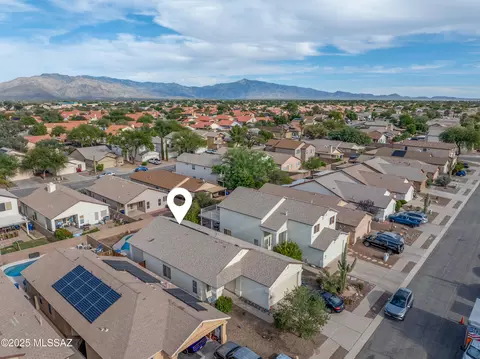 9045 E Ironbark St, Tucson, AZ 85747