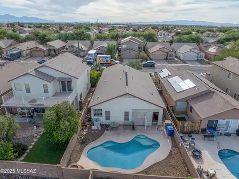 View/Area - 9045 E Ironbark St, Tucson, AZ 85747 photo 4 of 6
