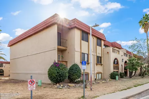 461 W Yucca Ct # 305, Tucson, AZ 85704