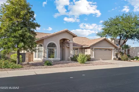11815 N Cassiopeia Dr, Tucson, AZ 85737