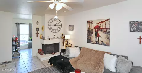 1600 N Wilmot Rd #265, Tucson, AZ 85712