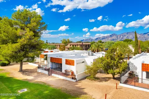 6858 E Via Dorado, Tucson, AZ 85715