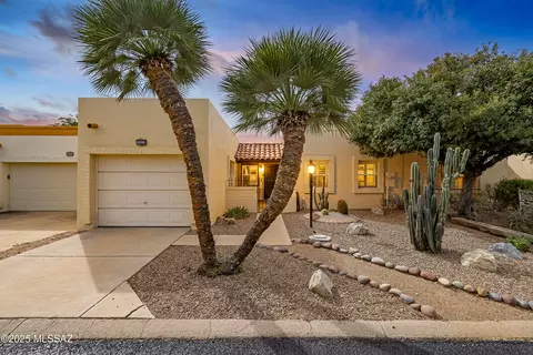 1343 W Calle Madrid, Green Valley, AZ 85622