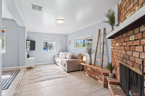 Living - 4619 E 6th St, Tucson, AZ 85711 photo 4 of 4