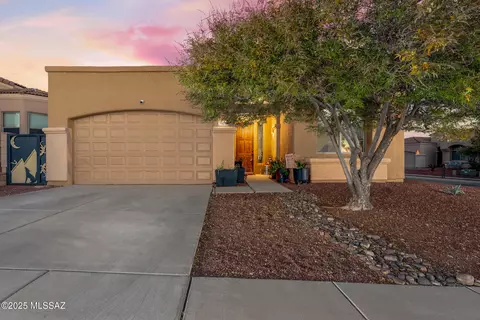 10467 S Drifter Ranch Pl, Vail, AZ 85641