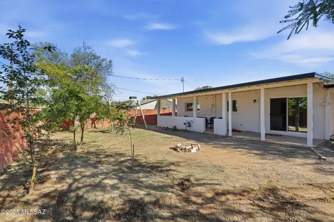 6424 E Calle Mercurio, Tucson, AZ 85710