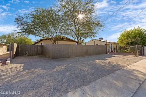 3613-3615 S Belmar Ave, Tucson, AZ 85713