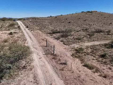 00 W Train Track Rd, Benson, AZ 85602 photo 17