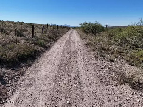 00 W Train Track Rd, Benson, AZ 85602 photo 2
