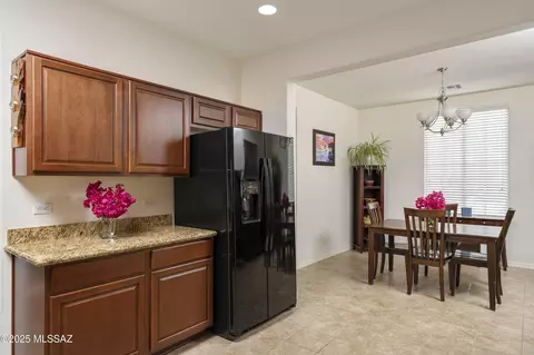 Kitchen - 177 E Sycamore View Rd, Vail, AZ 85641 photo 3 of 3