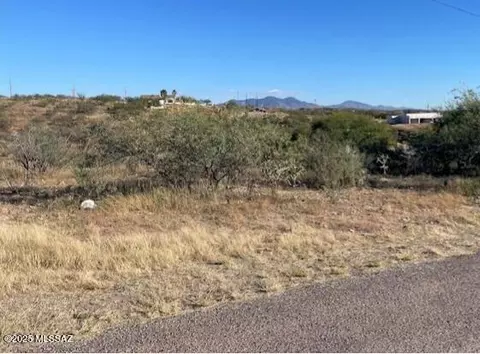 1039 Estoque Ct, Rio Rico, AZ 85648