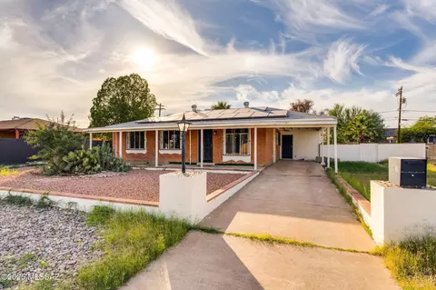 2512 S Jefferson Ave, Tucson, AZ 85711