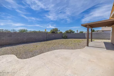 Exterior - 6450 E Cyclone Dr, Tucson, AZ 85730 photo 3 of 6