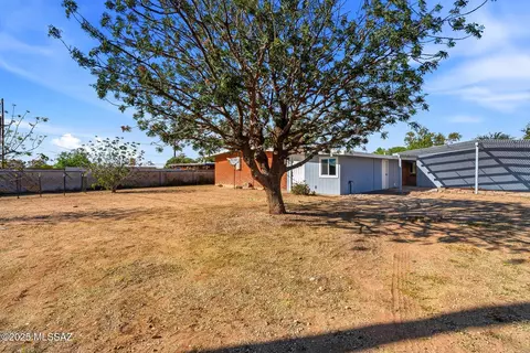 Exterior - 3916 E Dover Stra, Tucson, AZ 85706 photo 2 of 6