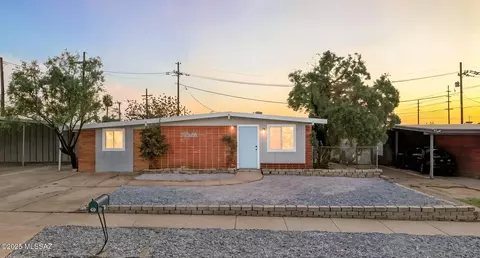 3916 E Dover Stra, Tucson, AZ 85706