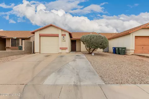 1636 W Cochran St, Tucson, AZ 85746