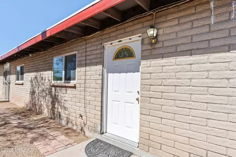 Other - 802 E Graybill Dr, Tucson, AZ 85719 photo 2 of 12
